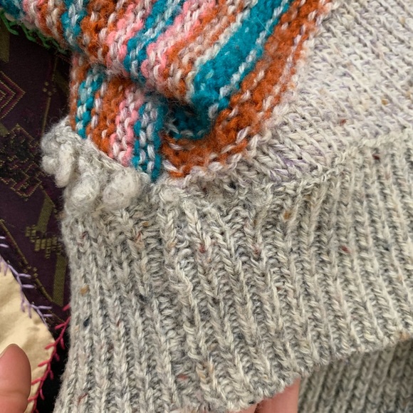 Vintage 80s Multi-Color Pattern Turtleneck - Picture 6 of 8